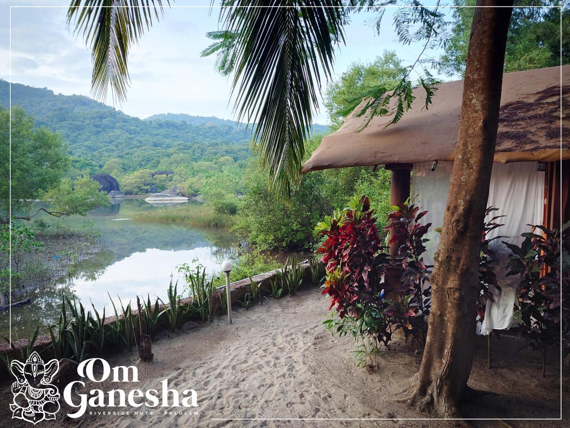 Om Ganesha Guest house *